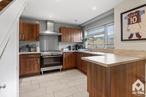 Photo 8- click for photo gallery